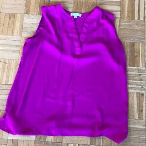 Chaus pink/purple sleeveless top size M. Great as a work top